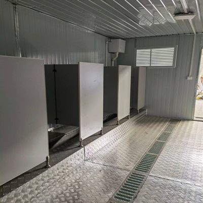 標準厚さ モダンスタイル モバイル 建設現場 プリファブ トイレ 屋外デザイン サンドイッチパネル 携帯トイレ