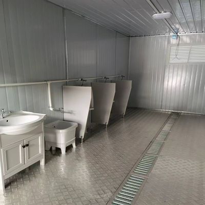呼吸可能な20FT/40FT カスタマイズされたキャンプ 移動トイレ ポータブル トイレ 移動式WC トイレ 障害者向け 販売