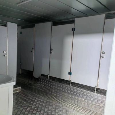 容器式屋外トイレ サンドウィッチパネル 携帯トイレ トレーラー