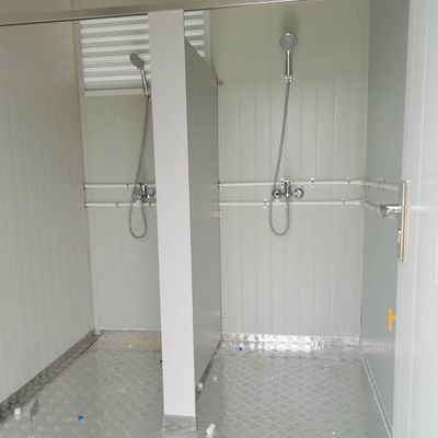 容器式屋外トイレ サンドウィッチパネル 携帯トイレ トレーラー