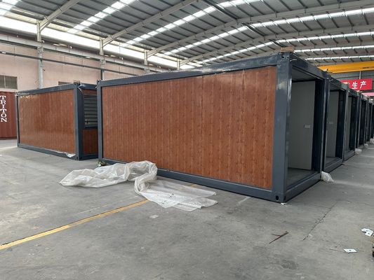 迅速な設置 準備済み 20ft 30ft 40ft スチール ガラス ウール サンドイッチパネル 折りたたみコンテナ セキュリティドア付きの家