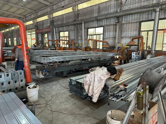 ホテル モバイル リビング コンテナハウス 独特の設計 低炭素省エネ モジュール型鉄筋 20Ft 40Ft