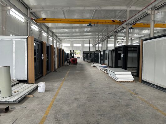 20 40 フィート 豪華 持ち運べる プリファブリック 拡張可能な コンテナハウス 鉄鋼構造