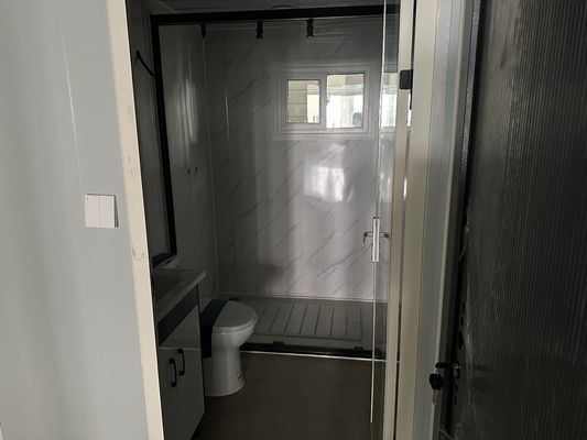 現代のデザインスタイル 40ft 20ft モバイル拡張容器ハウス 暖かい軽鋼 プリファブリックフレーム 多機能