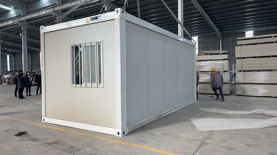 アップグレード 迅速なビルド 20ft 30ft 40ft オーダーメイド モジュール型 防水ガラス ウールサンドイッチパネル 折りたたみコンテナハウス 1