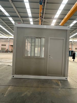 鉄 20ft 30ft 40ft プリファブサンドイッチパネル モジュール型ジグザグ折り畳みコンテナハウス 強く安定した構造