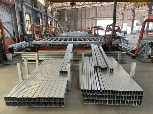 柔軟な組み立て 20ft 30ft 40ft 急速な組み立て フラットパック コンテナ オフィス 防水 モジュールハウス 事務所用にプリファブリック