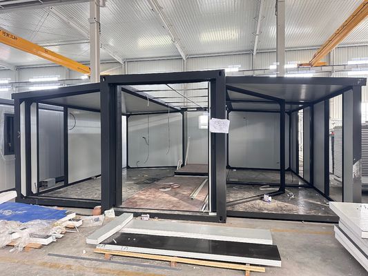 20 フィート移動式拡張可能なコンテナハウス 防火防水壁パネルと寝室 ビラ スチールサンドイッチパネル
