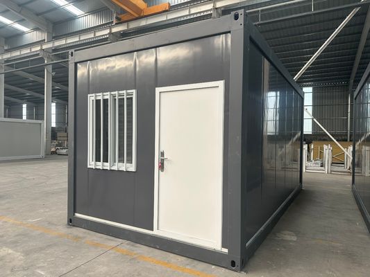 モダンデザインスタイル 離れるコンテナハウス 住居用 熱隔離 携帯式 プリファブリック 20FT/40FT カスタマイズ