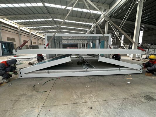 20FT/40FT カスタマイズされたモジュラーハウス 快適な熱と音隔断 低炭素エネルギー節約の折りたたみ容器