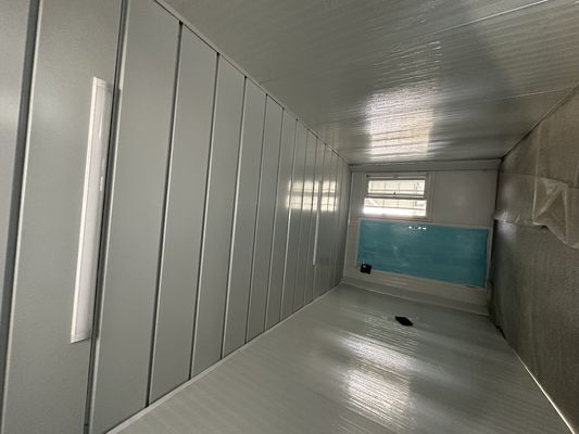 20フィート40フィートのカスタマイズ可能 プリファブ モジュール型 持ち運び可能な鋼折りたたみコンテナハウス