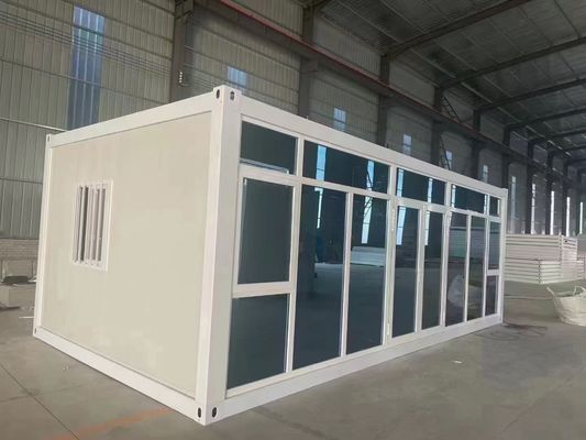 現代のデザインスタイル 多機能の屋外携帯型移動家 簡単に設置するためのフラットパックミニハウス