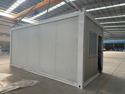 3 ベッドルーム リビングのための 20FT / 40FT モダンスタイルの折りたたみコンテナハウス