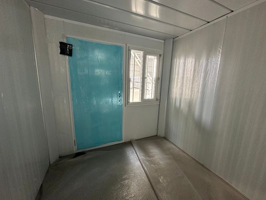 現代のスタイルのプリファブ折りたたむコンテナハウスと70%の建設時間の節約