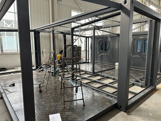 折りたたむモジュール式折りたたむ家 拡張容器 アルミ合金 ドア 高級 プリファブリック 20フィート 40フィート リビングハウス