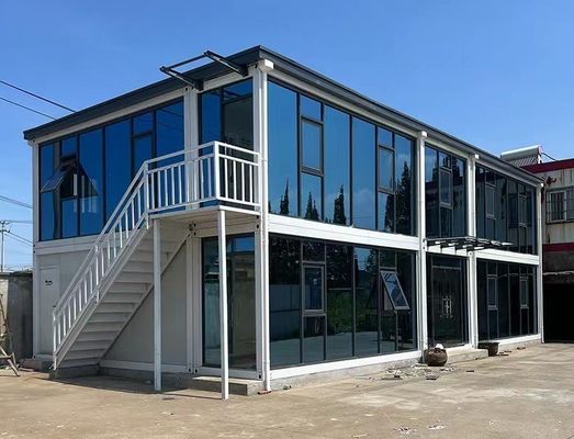 3 ベッドルーム 環境に優しいモジュール式プリファブ 引換可能なコンテナハウス カーポートと呼吸可能なデザイン