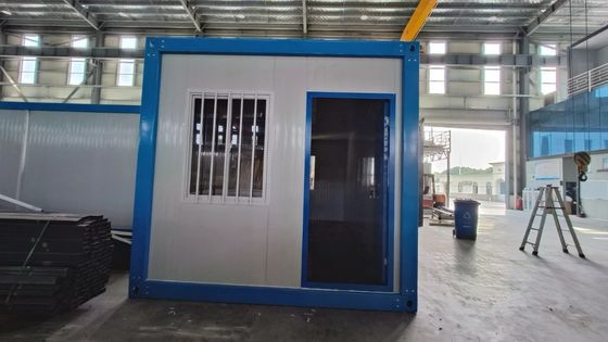 3 ベッドルーム ヴィラ 40 フィート 引換可能なコンテナハウス 地元の標準電気