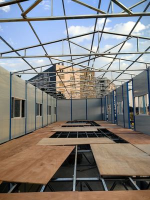 20FT/40FT オーダーメイド プリファブリック 鉄筋ハウス ワークショップ 倉庫 建設オフィスのためのモジュールハウス