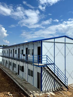 日本式デザインと省エネの特徴を持つアルミ窓プリファブリック住宅