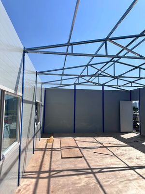 20FT/40FT オーダーメイド ワークショップ 倉庫 建設 オフィス 用 プリファブリック サンドウィッチ パネル ハウス