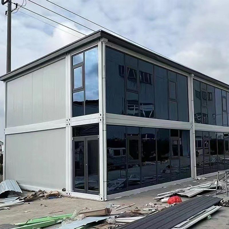 モダンデザインスタイル 離れるコンテナハウス 住居用 熱隔離 携帯式 プリファブリック 20FT/40FT カスタマイズ