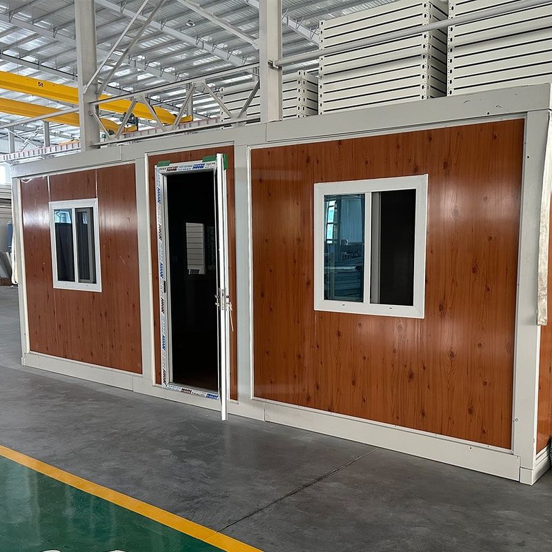 完全にカスタマイズされた暖かい拡張可能なモジュール型住宅 プリファブリック住宅 拡張可能なコンテナハウス 15-30 年の使用寿命
